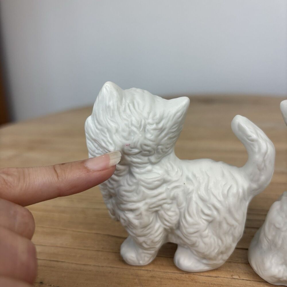 Vintage Homco White Kitten Cat Figurines Pair Porcelain Blue Eyes Granny Cottage - Picture 14 of 15